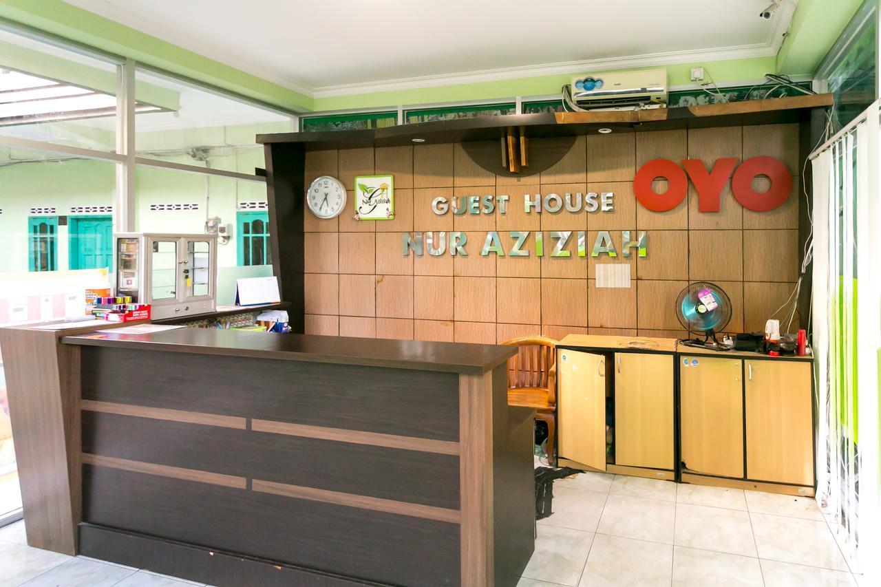 OYO 754 Nur Aziziah Guest House Syariah Balikpapan  Exterior foto